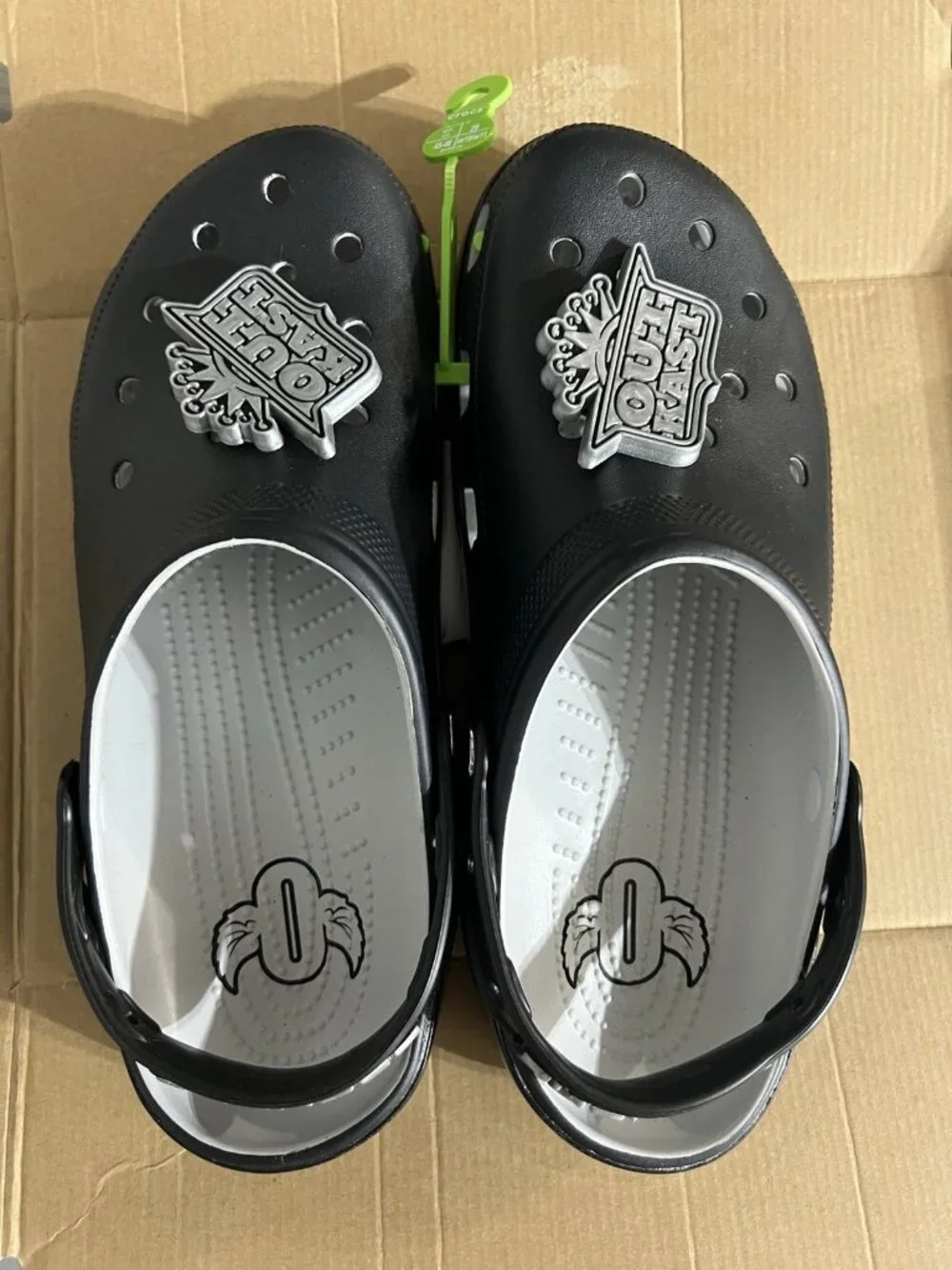 NEW Crocs Black OutKast Classic Clog US Men 11 Black Silver Andre 3000